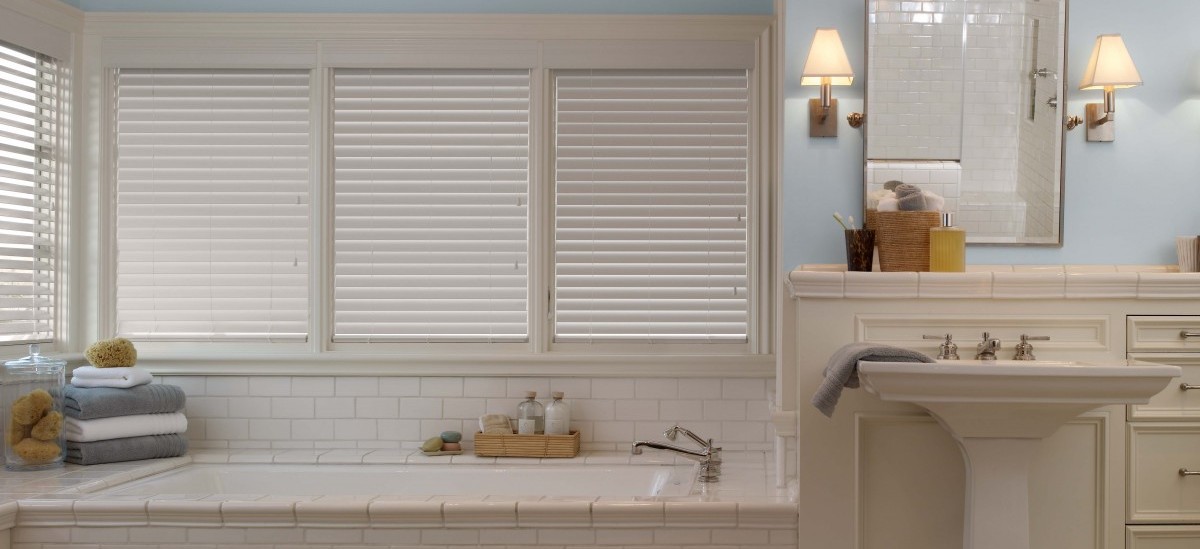 A Buying Guide for Blinds and Mesa Shutters